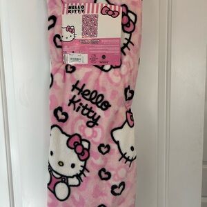 Hello Kitty Leopard Blanket